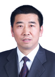 谭启平
西南政法大学民商法学教授，中国民法学研究会副会长， 西南政法大学民法教研室主任